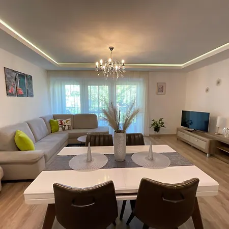 Appartement Manner Apartman *